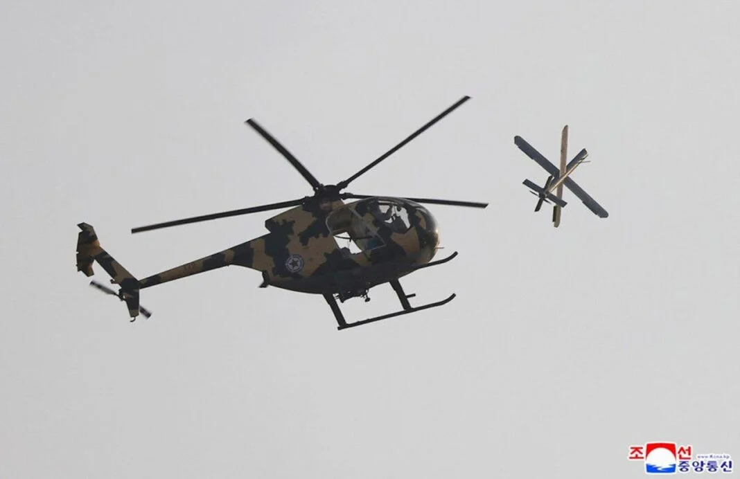 Pilotos da Coreia do Norte treinam destruição de drones