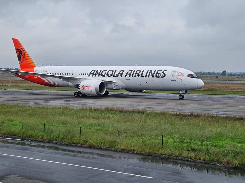 TAAG lança promoção para passageiros de Boeing 787