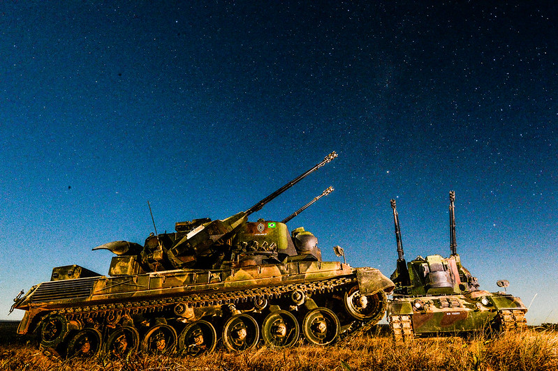 Blindaos Gepard, do Exército Brasileiro, utilizados para defesa antiaérea. Foto: Exército Brasileiro