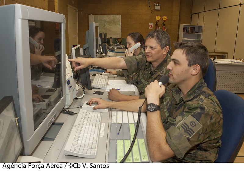 No Brasil, o destaque da Atech é o sistema de controle e defesa do espaço aéreo da Força Aérea Brasileira