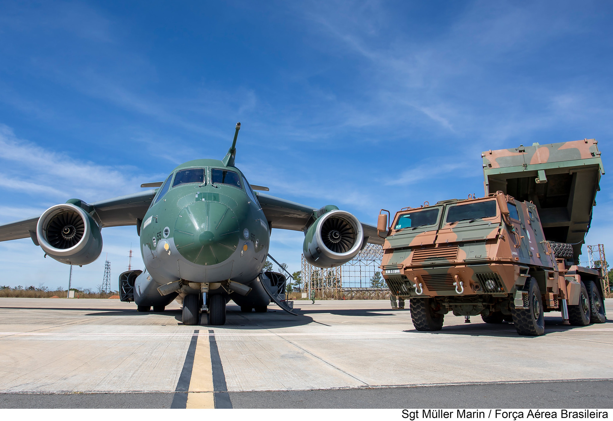 Indústrias de defesa brasileiras vivem melhor momento em 12 anos