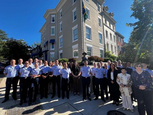 Efetivo da CABW durante comemoração pelos 80 anos da unidade