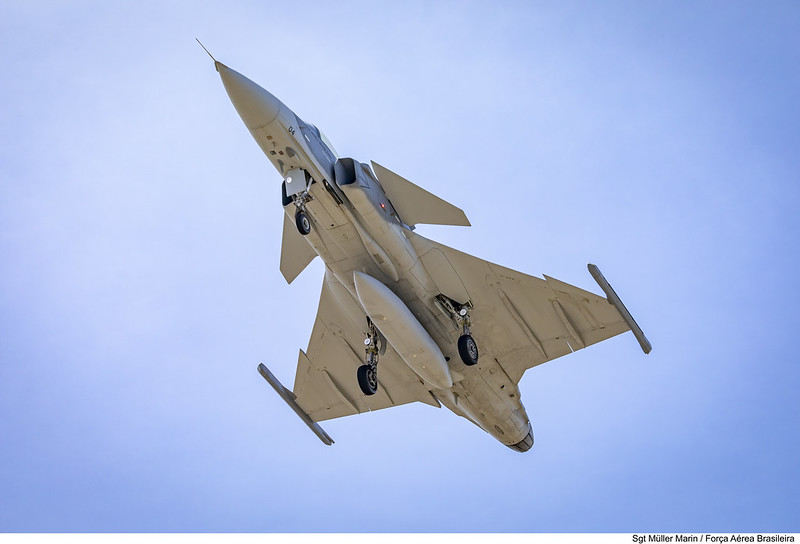 Tailândia sela vitória do Gripen E/F sobre o F-16 Block 70