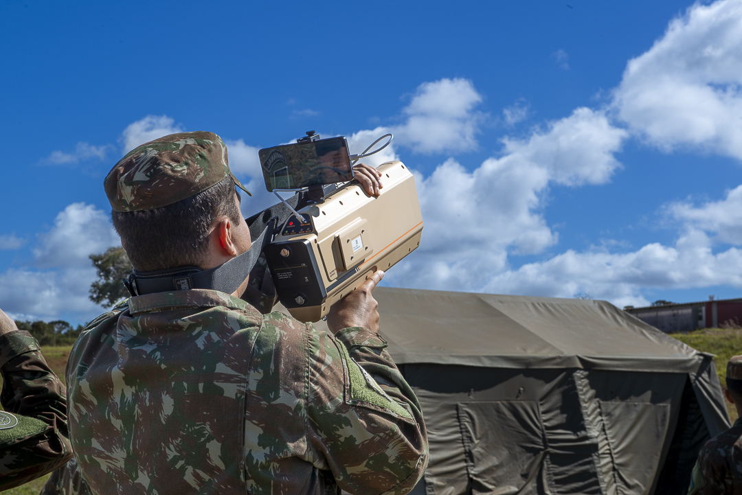 Exército Brasileiro prepara infantaria para lutar contra drones