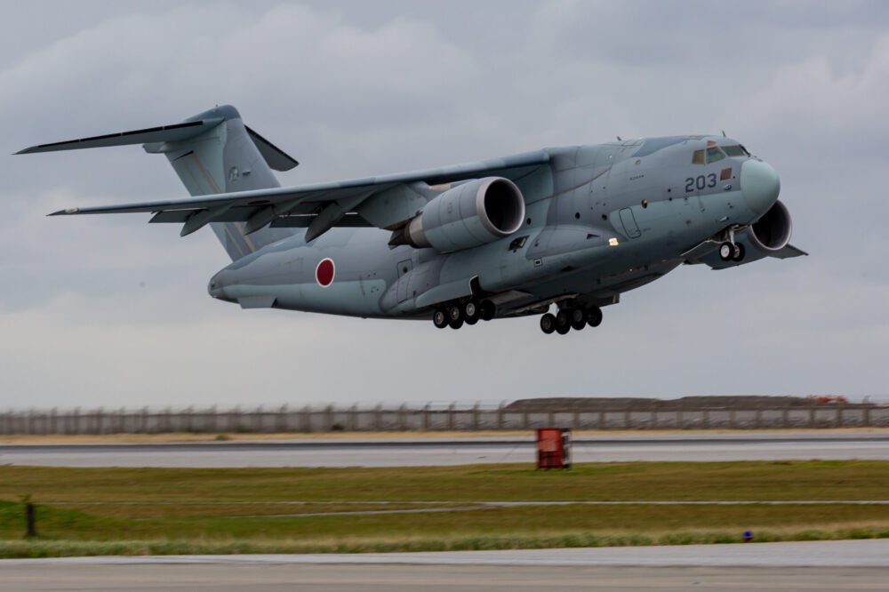 Kawasaki_C-2 durante o Naha Air Show. Foto: Balon Greyjoy