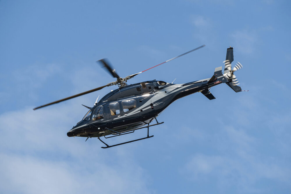Amaro Aviation oferece táxi aéreo com helicóptero Bell 429