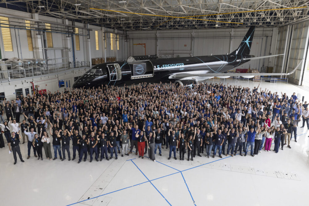 Embraer ganha prêmio de excelência por programa de cargueiros