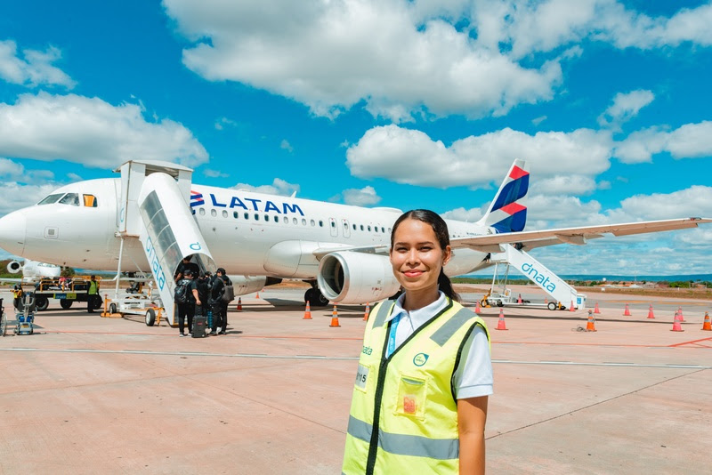 Mulheres na aviação. Foto: Vosmar Rosa