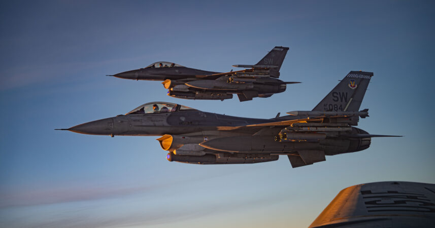 Caças F-16C do 55th Fighter Squadron. Foto: John C.B. Ennis John C.B. Ennis)