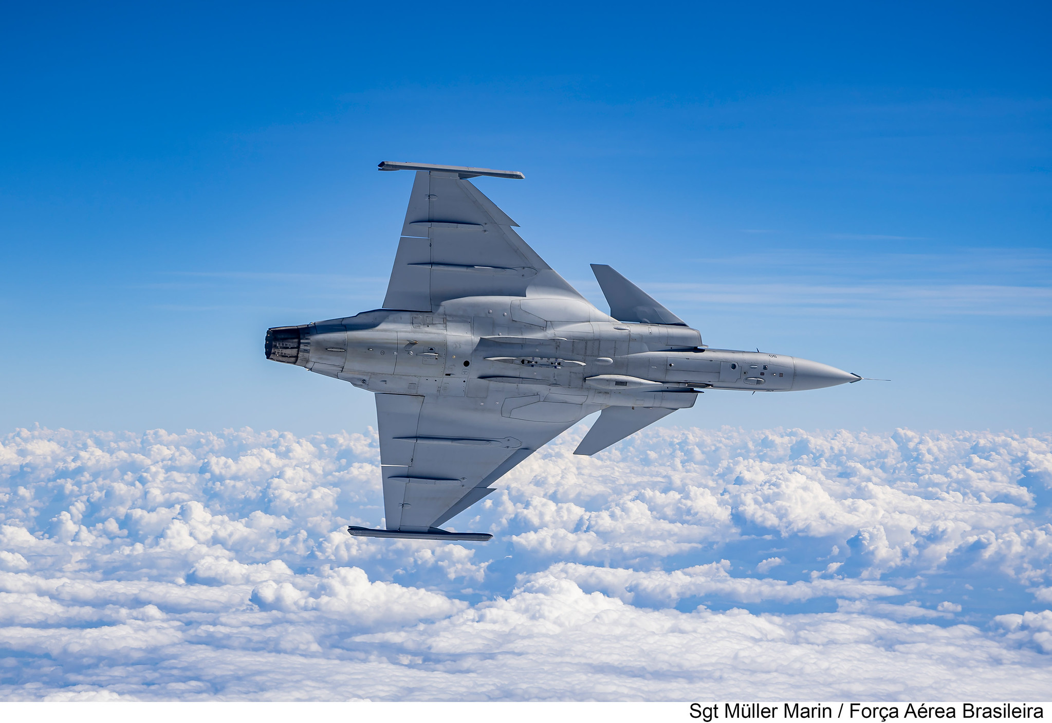 FAB recebe primeiro Gripen da versão F-39F